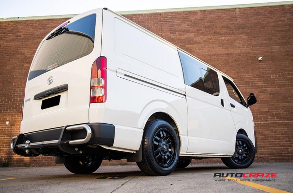 TOYOTA-HIACE-SLEDGE-MATTE-BLACK